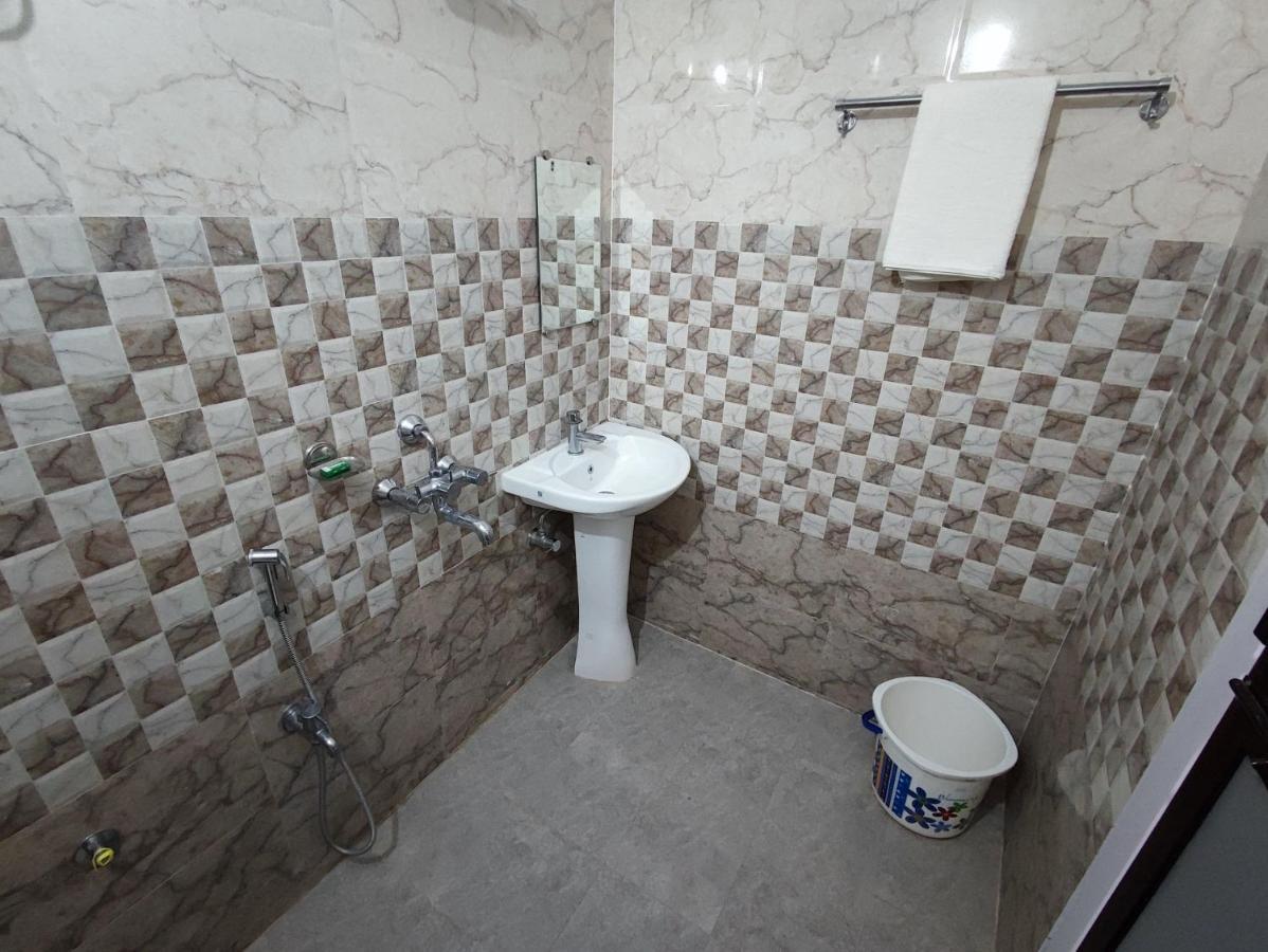 Hotel Kanha Shyam Madhubani 외부 사진