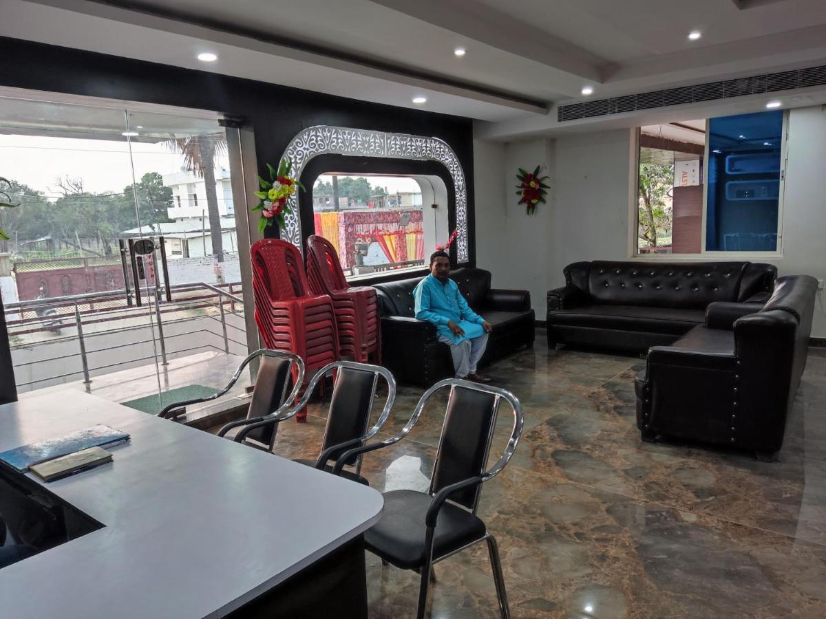 Hotel Kanha Shyam Madhubani 외부 사진